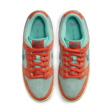 Nike SB 'Dunk Low' Shoes - Orange Emerald Rise