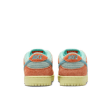 Nike SB 'Dunk Low' Shoes - Orange Emerald Rise